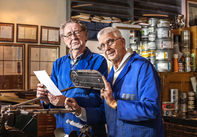 drukkers in de drukkerij