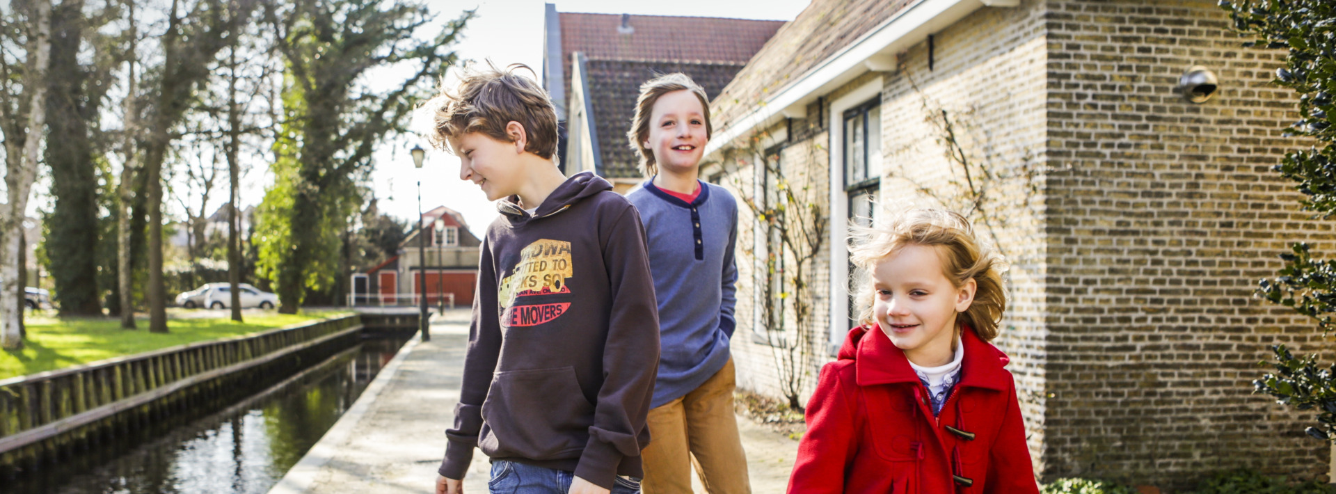 help pake en beppe de vakantie door in Joure