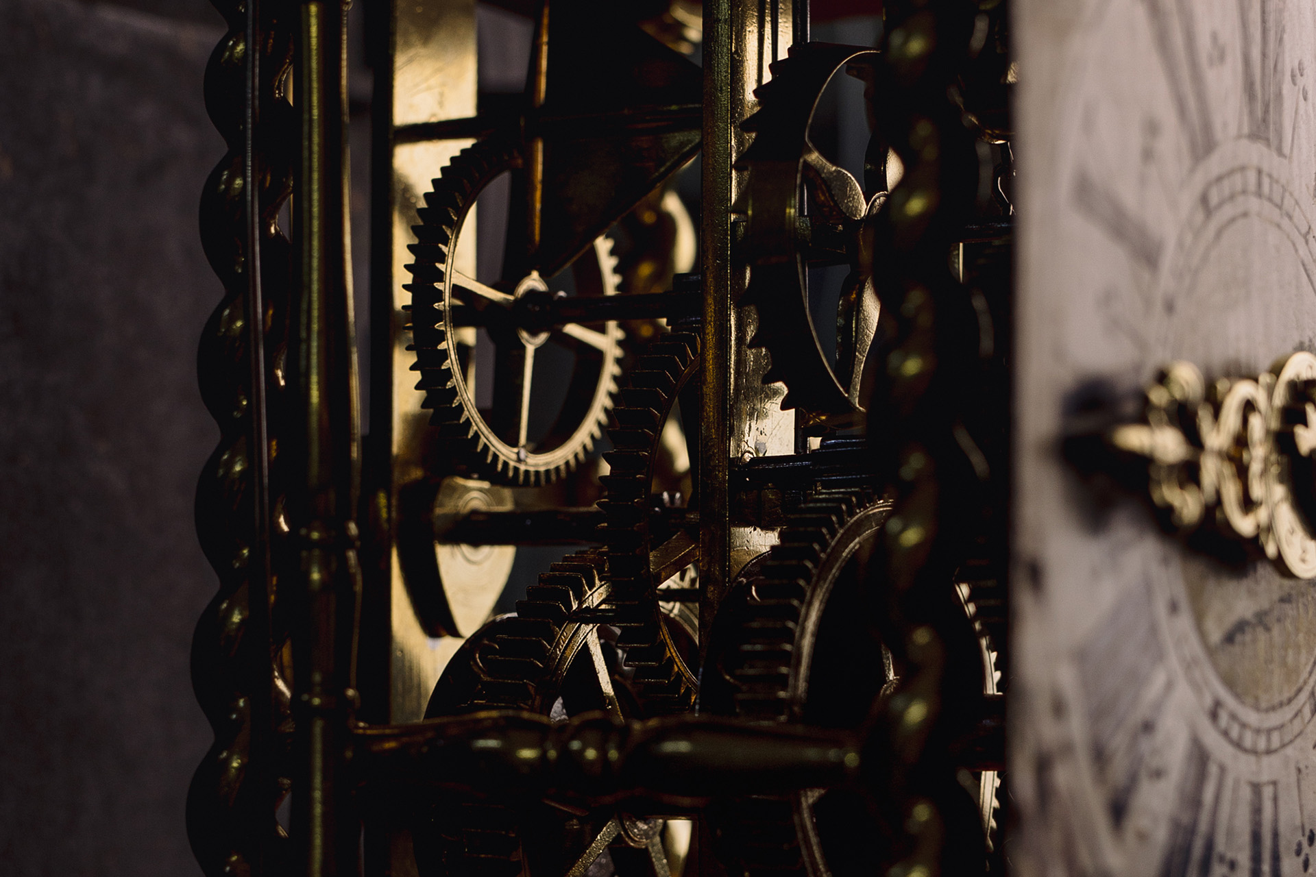 Tijd in beweging: De techniek van de Friese klok