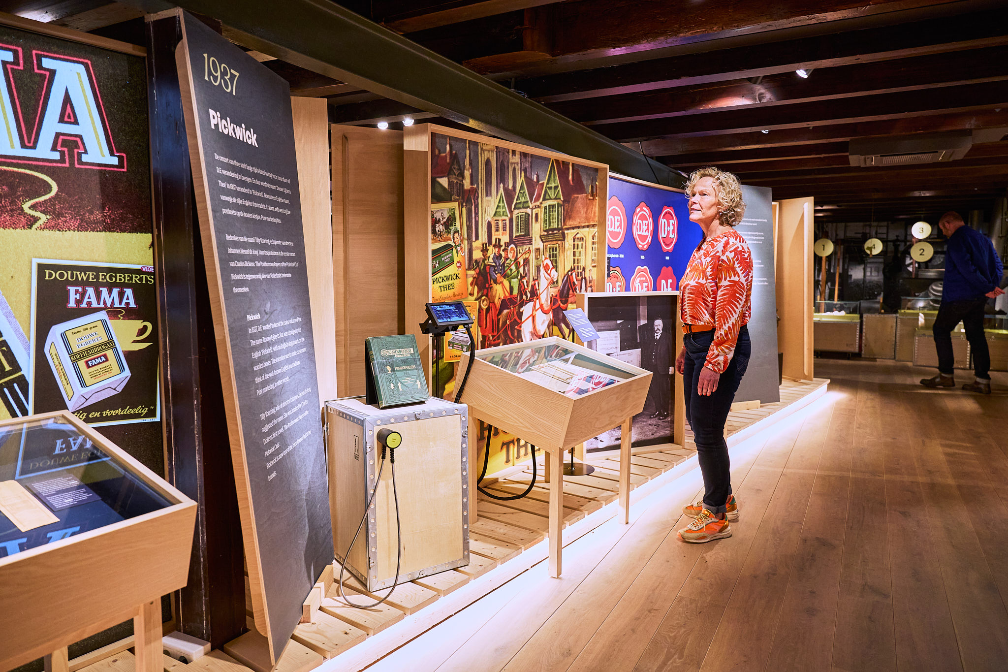 Bakermat Douwe Egberts en Pickwick Bakermat Douwe Egberts en Pickwick